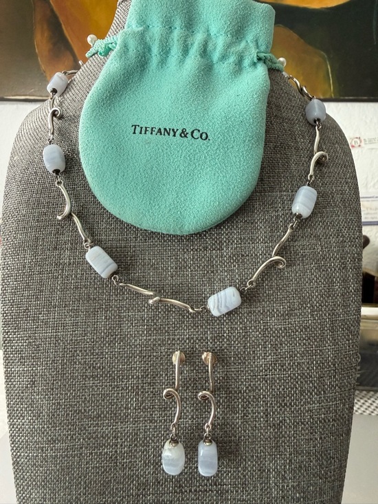 Tiffany & Co. Jewelry - Tiffany blue lace agate chalcedony necklace 16” silver 925 authentic w/bag